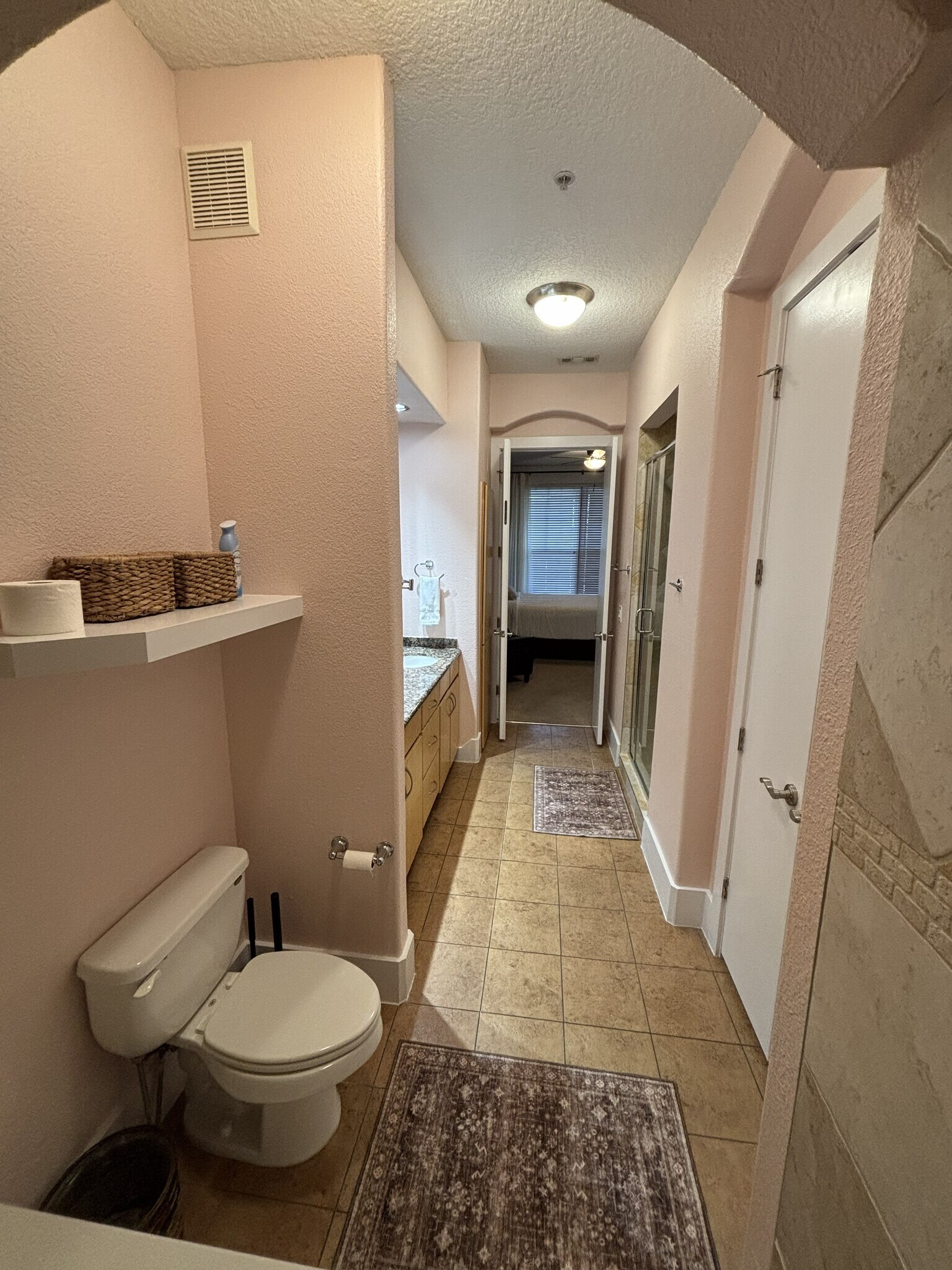 Master bath - 2600 Hillsboro Pike