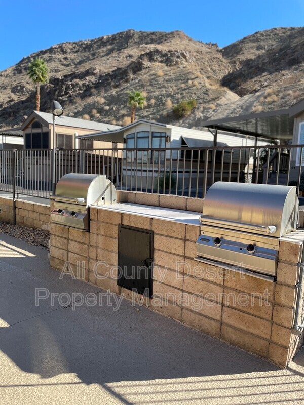 Building Photo - 69333 E Palm Canyon Dr