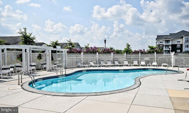 Building Photo - 13901 Belle Chasse Blvd