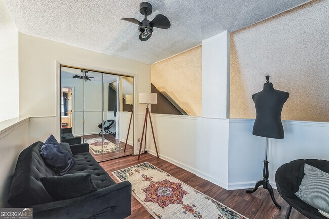 Building Photo - 502 Ivy Green Ln SE