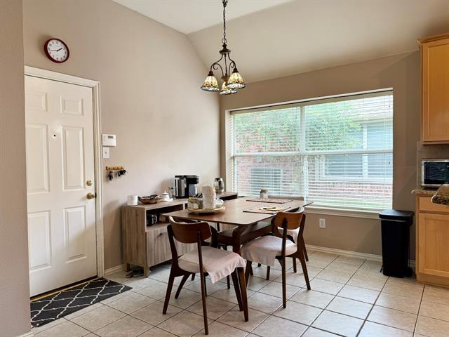 Building Photo - 1597 Castle Pines Dr
