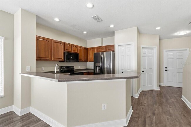 Building Photo - 20484 Needletree Dr