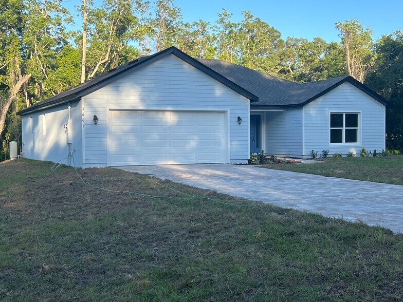 Building Photo - 3661 Willys Ave