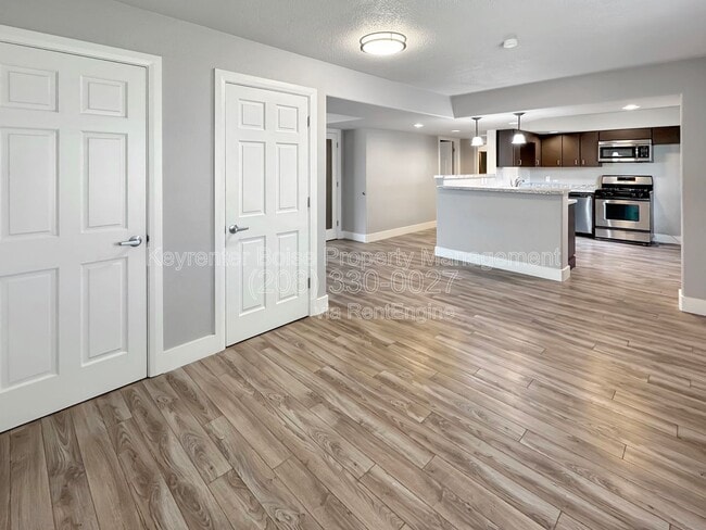 Building Photo - 10331 Utahna Rd