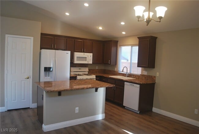 Building Photo - 9955 Burton Lake Ct