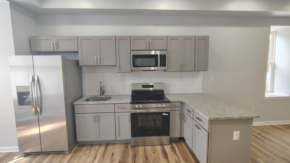 Building Photo - 3412 N 19th St