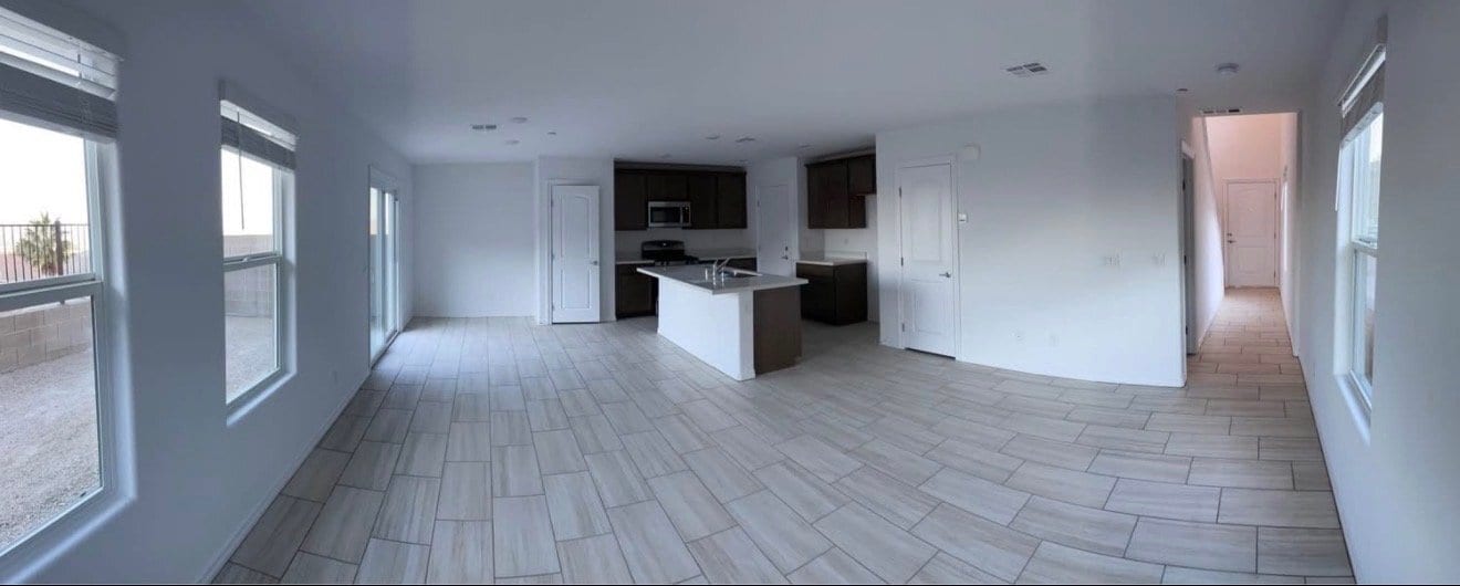 Building Photo - 380 Rosefinch St