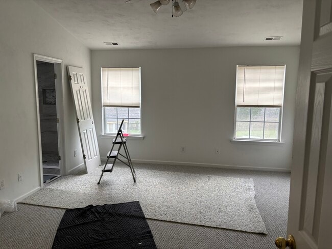 Building Photo - 2437 Annie Cir