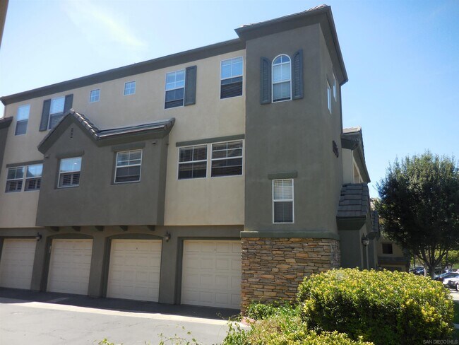 Building Photo - 1356 Nicolette Ave