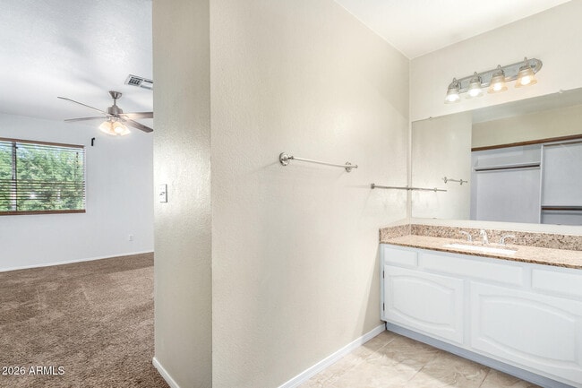 Building Photo - 4430 W Oraibi Dr