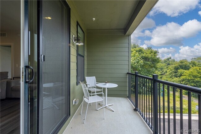 Building Photo - 5326 Old Main St