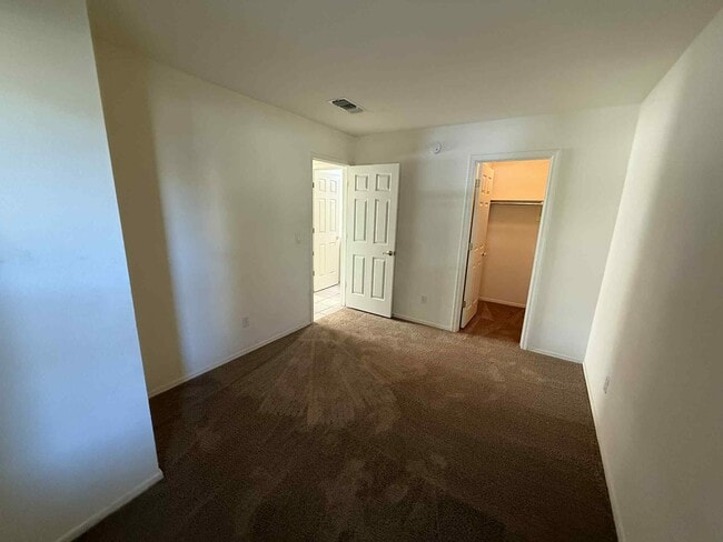 Building Photo - 13735 E Shadow Pines Ln