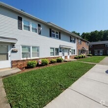 Building Photo - 2 Bedroom Townhouse Apartment FOR RENT in ...