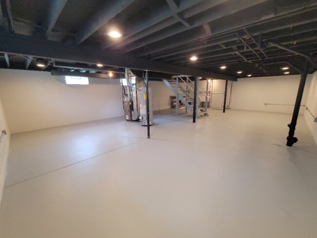 Building Photo - 3952 Marie Dr