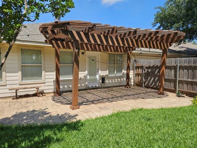 Building Photo - 3209 Avery Ln