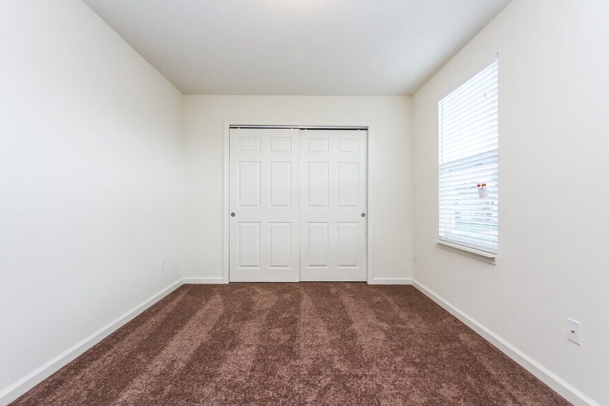 Building Photo - 8112 Grove Berry Way