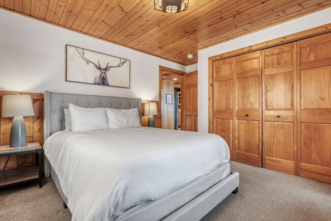 Building Photo - S3925 County Hwy BD