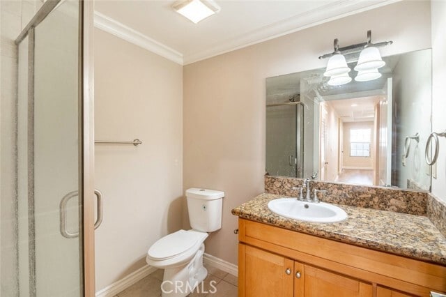 Building Photo - 719 E Providencia Ave