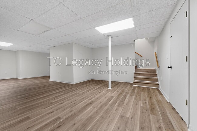 Building Photo - 603 Hayes St