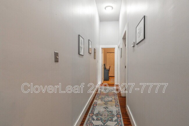 Building Photo - 405 Florida St