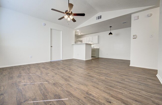 Building Photo - 8120 West Gate Blvd