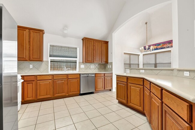 Building Photo - 1319 Bayport Ln