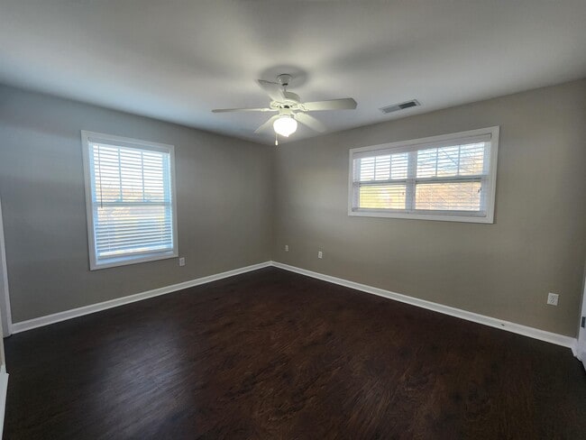 Building Photo - 110 Artisan Pl