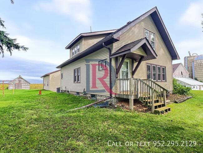 Building Photo - 7250 County Rd 19