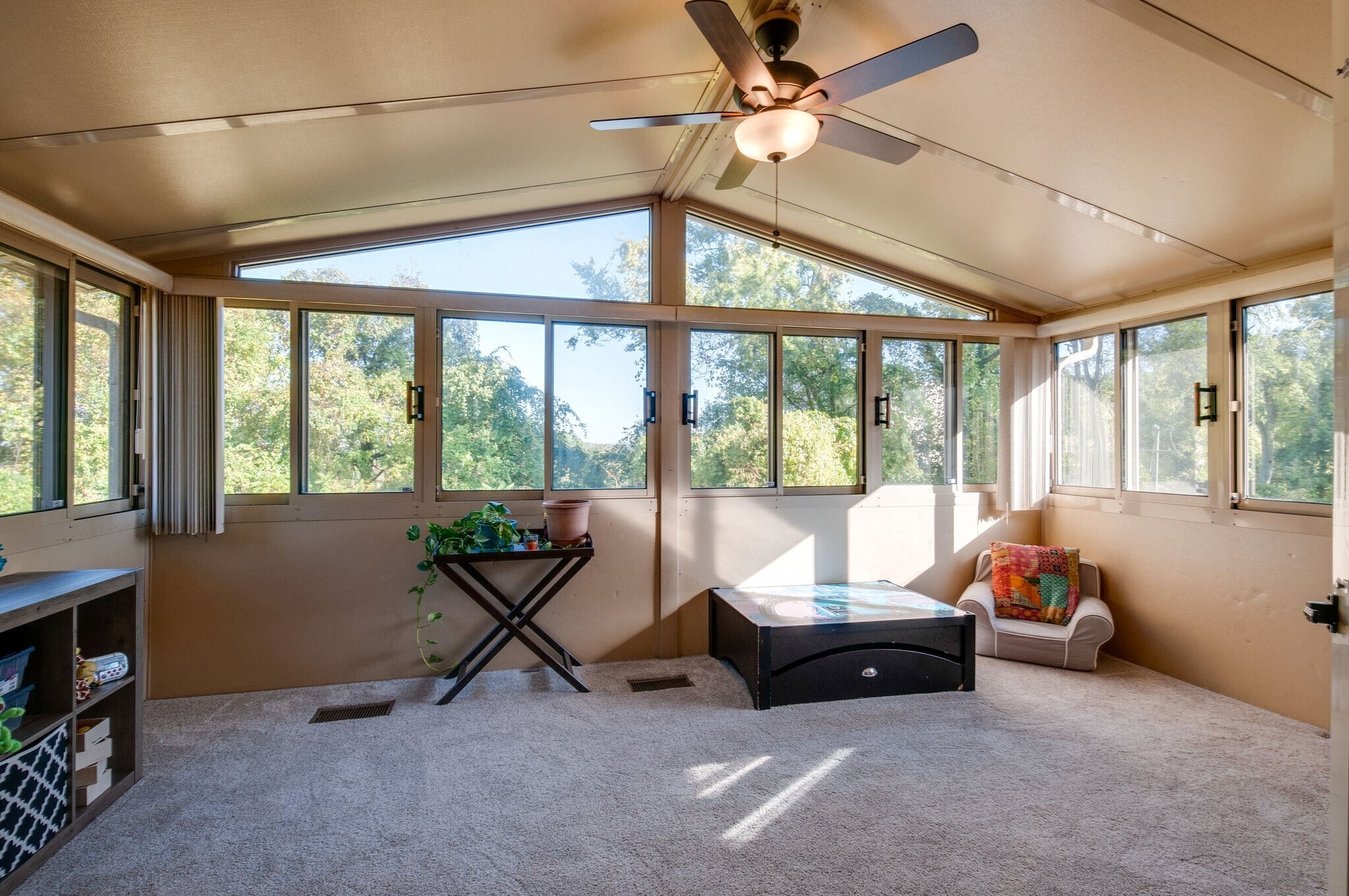 Bonus Room - Upstairs - 930 Havenhill Dr