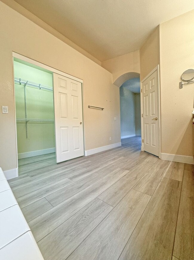 Building Photo - Vaulted Ceiling single-story home in a gat...