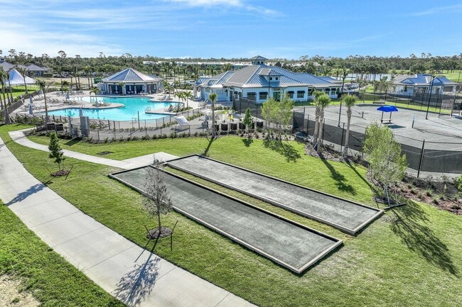 Building Photo - 14081 Heritage Landing Blvd