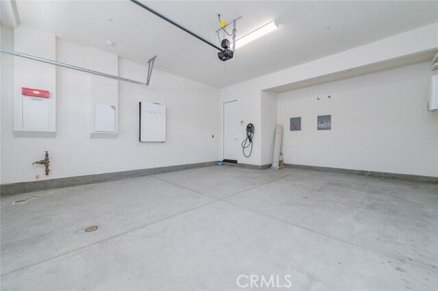 Building Photo - 101 Trask