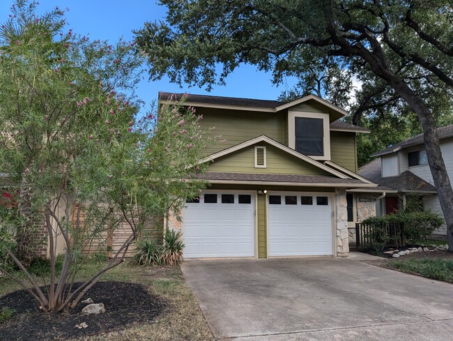 Flowering Shrubs and Beautiful Oaks - 12905 Modena Trail