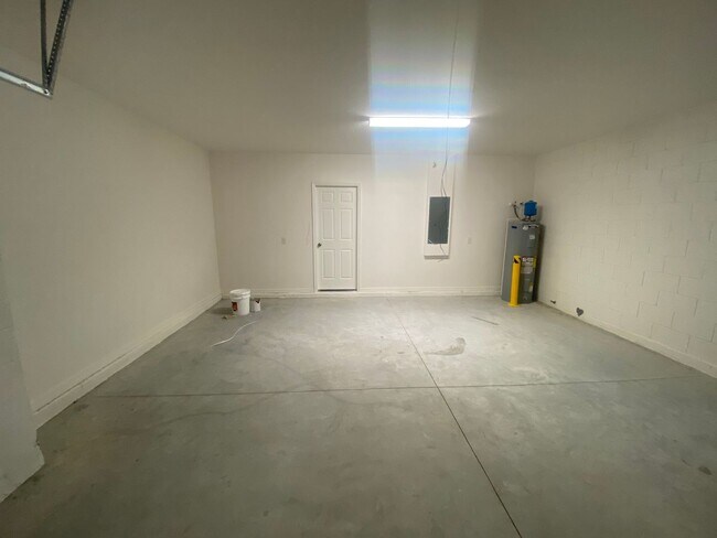 Building Photo - Limited-Time Offer: $500 OFF your second m...