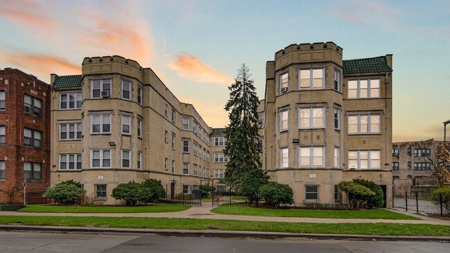 Building Photo - 7017 S Merrill Ave