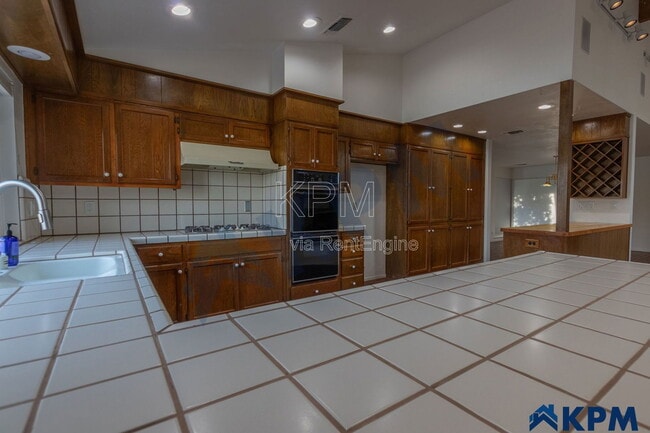 Building Photo - 4134 Fort Donelson Dr