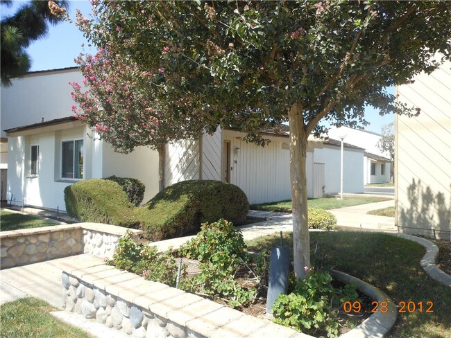 Primary Photo - 334 Meadow Ct