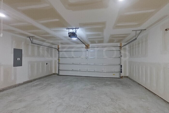 Building Photo - 116 Overstreet Way