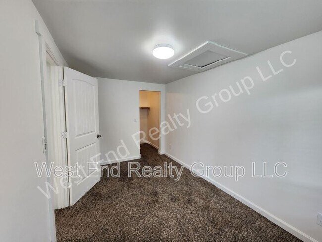 Building Photo - 765 N Colorado Ave