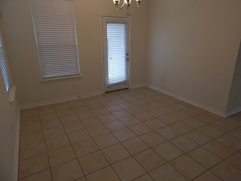 Building Photo - 4511 Southton Way