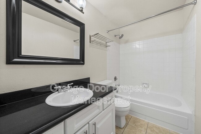 Building Photo - 7304 N Skyview Pl