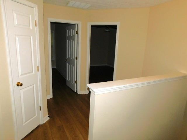 Building Photo - 2088 Manhattan Pkwy