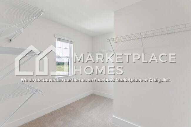 Building Photo - 8334 Bright Water Dr