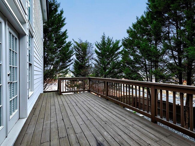 Building Photo - 4055 St Michelle Ln