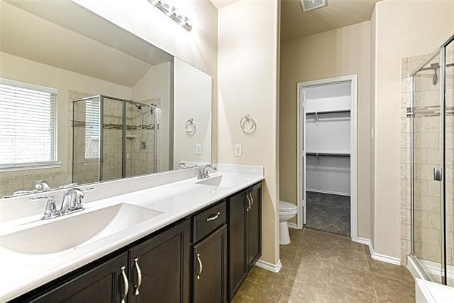 Building Photo - 1213 Lambert Dr