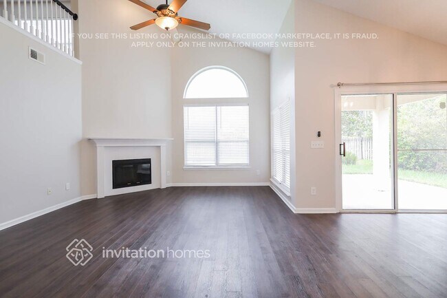 Building Photo - 203 Greenfield Dr