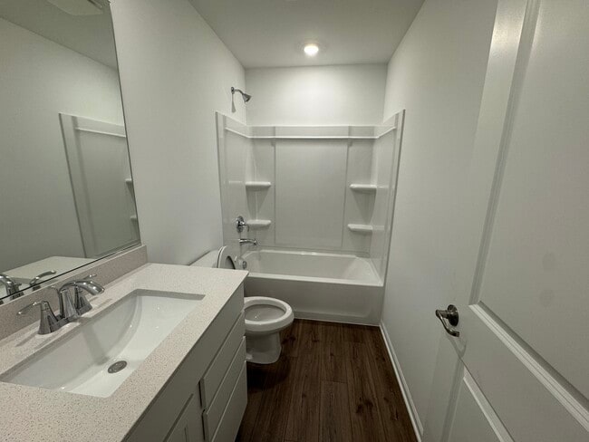 Building Photo - 15149 S Hepworth Pl