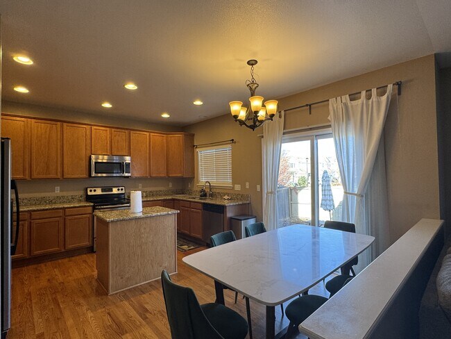 Building Photo - 10278 S Rotherwood Cir