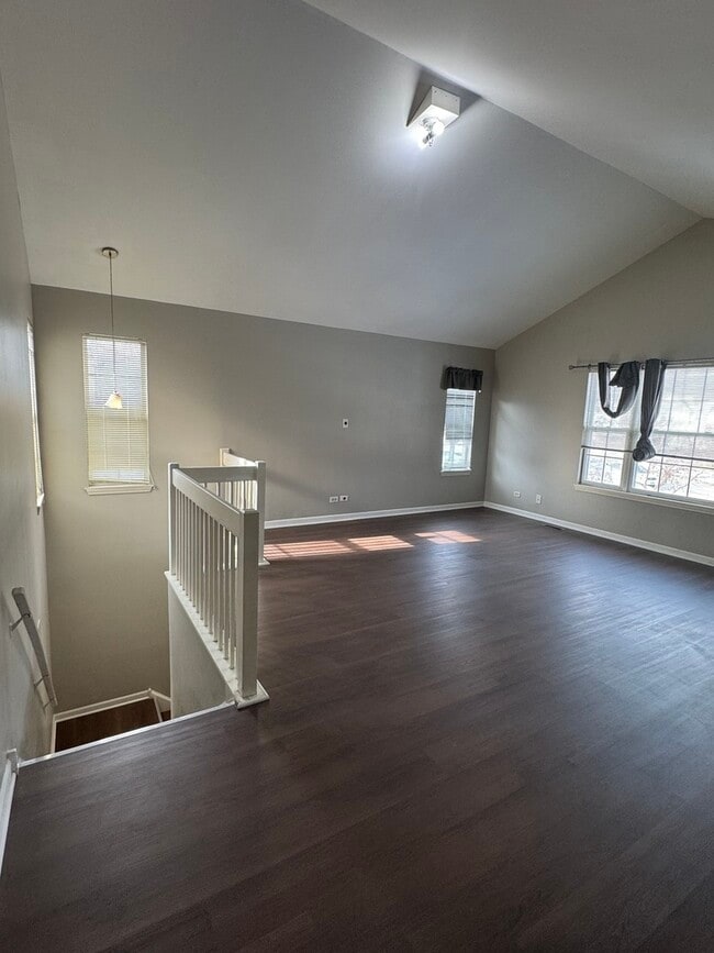 Building Photo - 1349 Orleans Dr