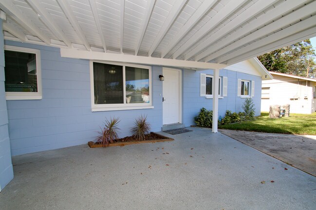 Building Photo - 10926 N 29th St